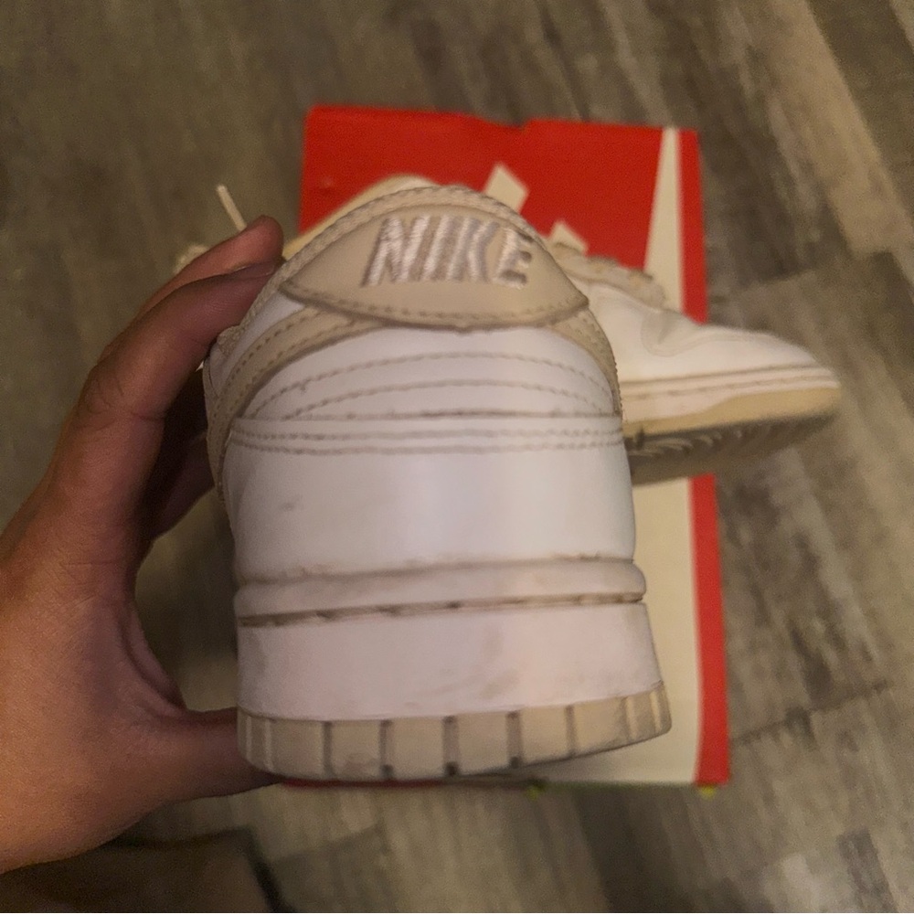 Nike women Dunk Low White/Pearl White - Picture 5 of 7